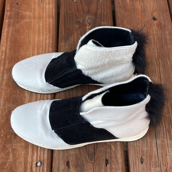 Zero + Maria Cornejo Evi White & Black
Sneakers Boots Size 7 - 7.5, EUR 37.5 - Picture 3 of 11